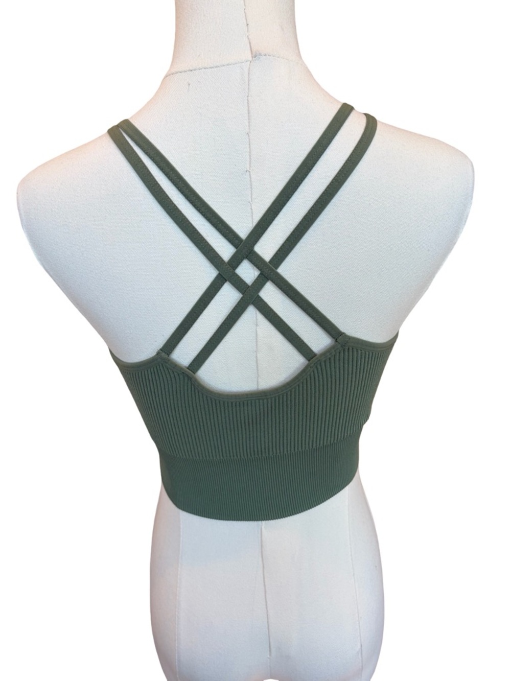 3/$15 NWOT SO Sage Seamless Criss Cross Ribbed Crop Top Bralette Medium - Picture 6 of 10